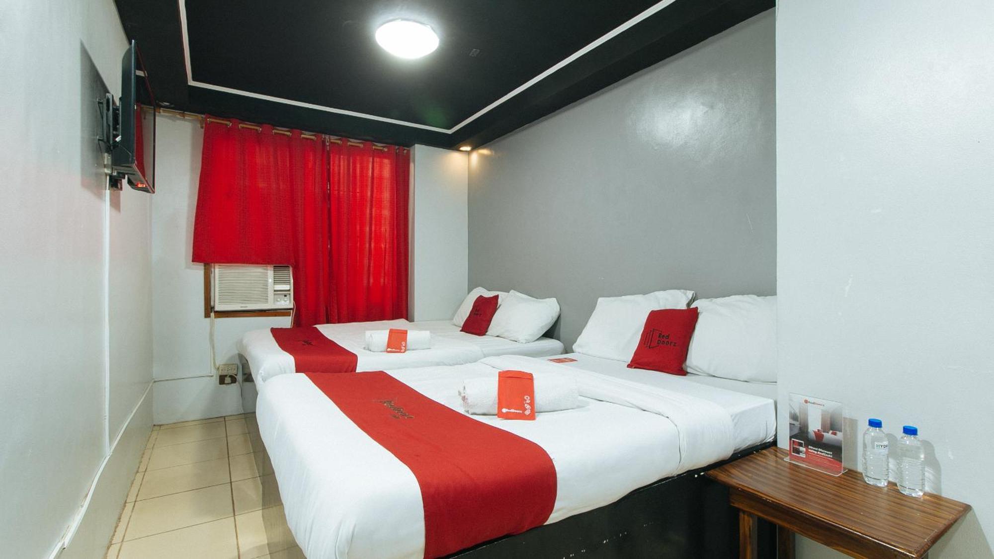 Reddoorz At Good 101 Paranaque Paranaque City Exterior foto